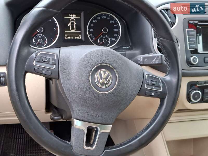 Позашляховик / Кросовер Volkswagen Tiguan 2010 в Снятині фото 43 Позашляховик / Кросовер Volkswagen Tiguan 2010 в Снятині