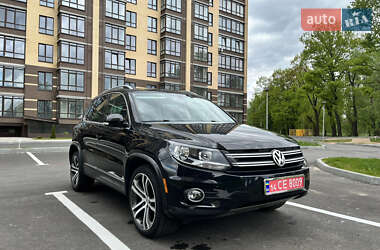 Позашляховик / Кросовер Volkswagen Tiguan 2016 в 