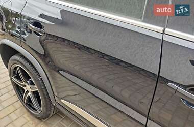 Позашляховик / Кросовер Volkswagen Tiguan 2009 в 