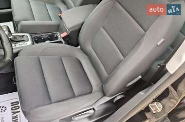 Позашляховик / Кросовер Volkswagen Tiguan 2009 в 