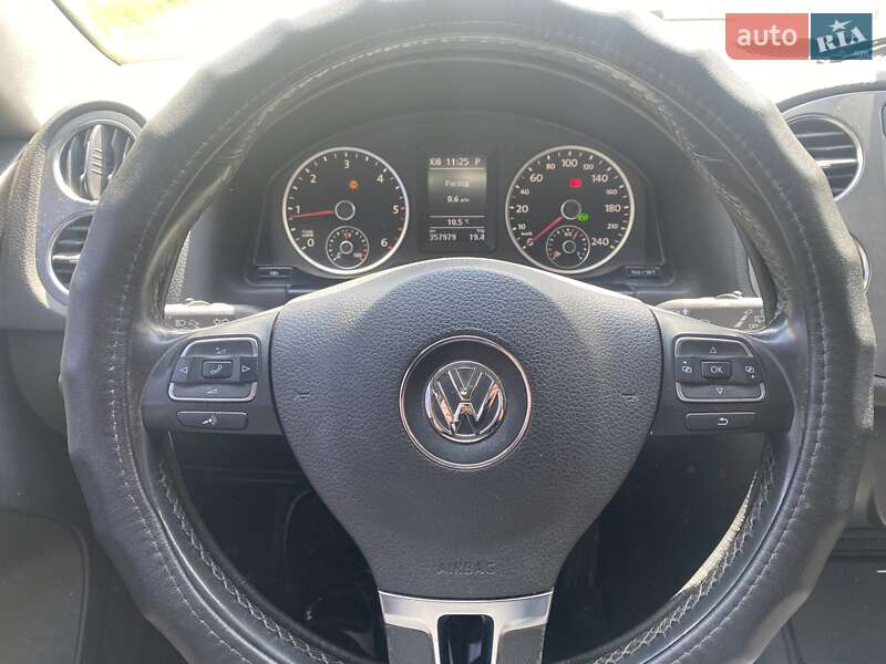 Позашляховик / Кросовер Volkswagen Tiguan 2010 в Новій Водолагі