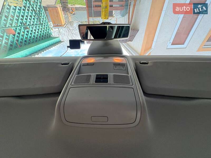 Внедорожник / Кроссовер Volkswagen Tiguan 2012 в Олевске