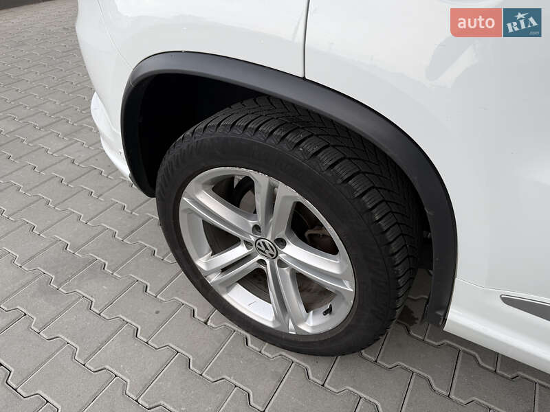 Внедорожник / Кроссовер Volkswagen Tiguan 2014 в Калуше