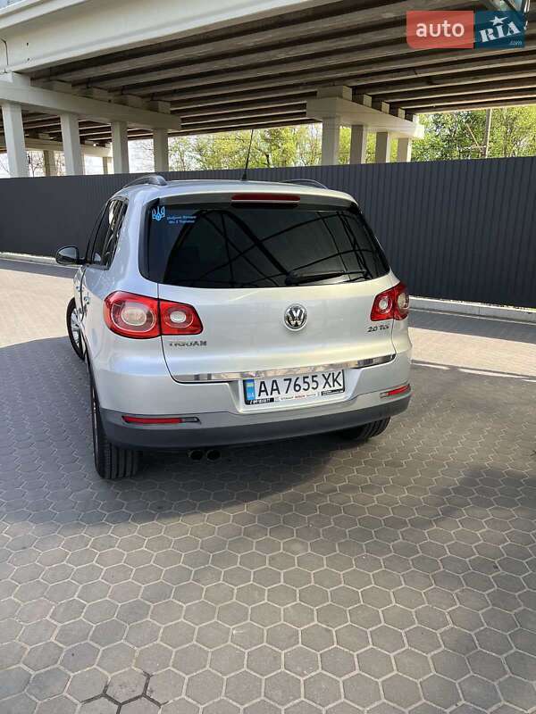 Внедорожник / Кроссовер Volkswagen Tiguan 2008 в Киеве