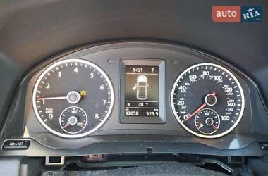 Внедорожник / Кроссовер Volkswagen Tiguan 2016 в 