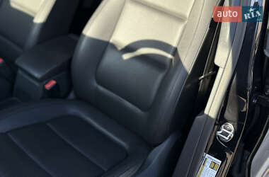 Позашляховик / Кросовер Volkswagen Tiguan 2016 в 