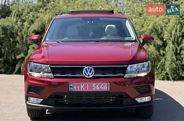 Внедорожник / Кроссовер Volkswagen Tiguan 2019 в 