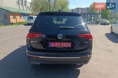 Внедорожник / Кроссовер Volkswagen Tiguan 2020 в 