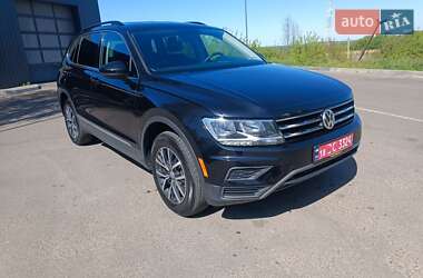 Позашляховик / Кросовер Volkswagen Tiguan 2020 в Рівному