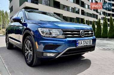 Внедорожник / Кроссовер Volkswagen Tiguan 2018 в Киеве