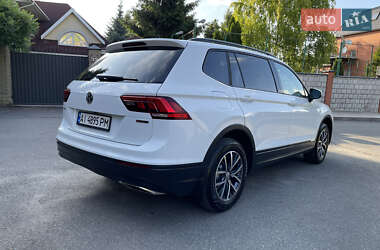 Внедорожник / Кроссовер Volkswagen Tiguan 2020 в 