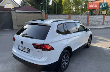 Внедорожник / Кроссовер Volkswagen Tiguan 2020 в 