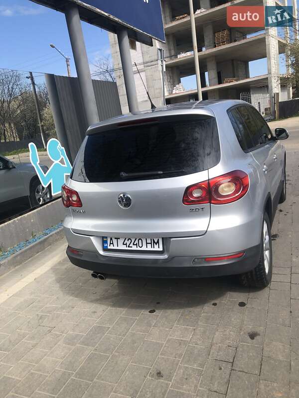 Внедорожник / Кроссовер Volkswagen Tiguan 2009 в Ивано-Франковске