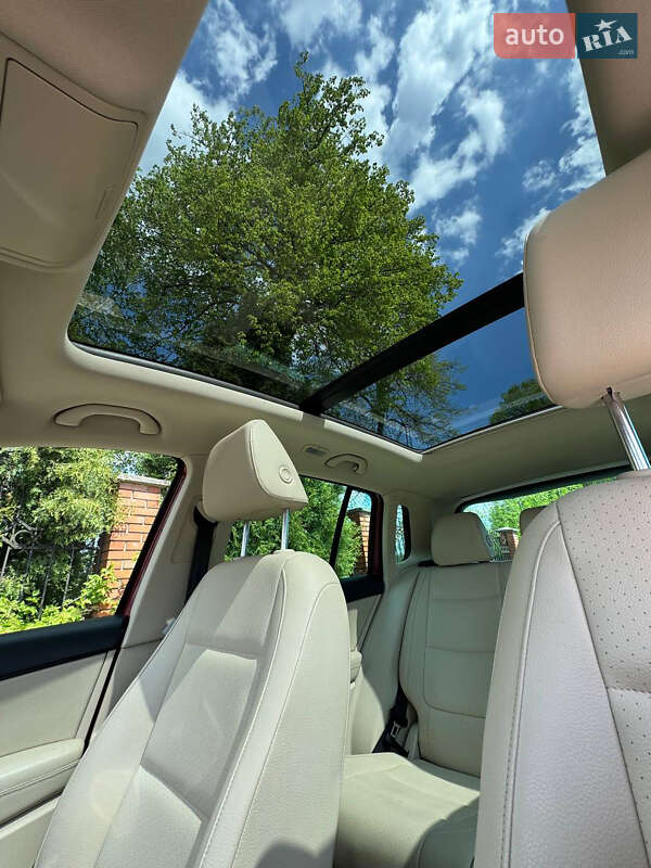 Внедорожник / Кроссовер Volkswagen Tiguan 2012 в Тлумаче