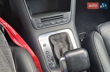 Внедорожник / Кроссовер Volkswagen Tiguan 2009 в 