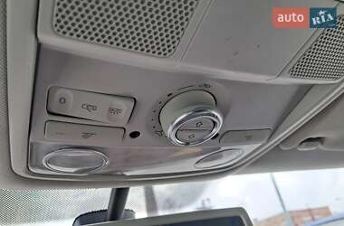 Внедорожник / Кроссовер Volkswagen Tiguan 2009 в 