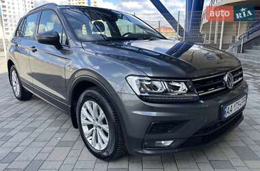 Внедорожник / Кроссовер Volkswagen Tiguan 2019 в 