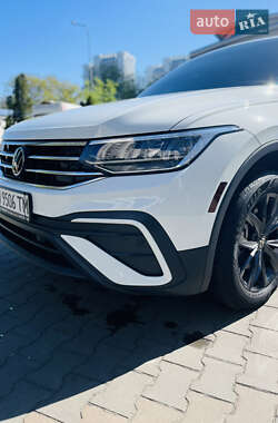 Позашляховик / Кросовер Volkswagen Tiguan 2021 в Одесі