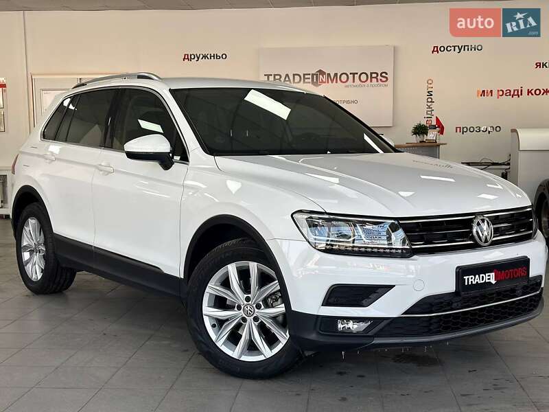 Позашляховик / Кросовер Volkswagen Tiguan 2020 в 