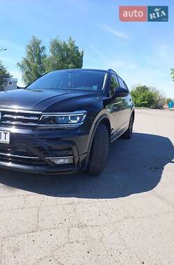 Внедорожник / Кроссовер Volkswagen Tiguan 2021 в Ровно