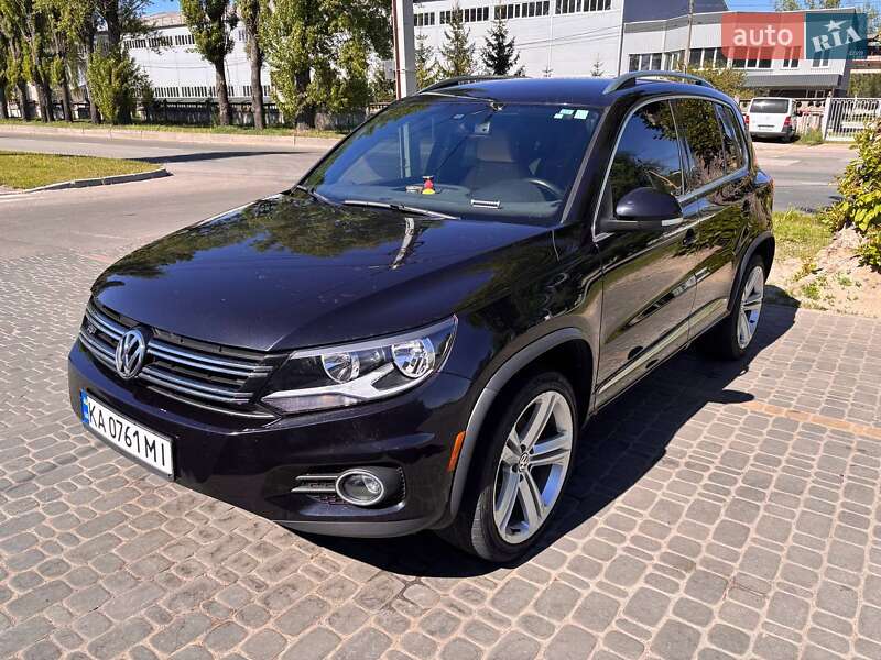 Внедорожник / Кроссовер Volkswagen Tiguan 2015 в 