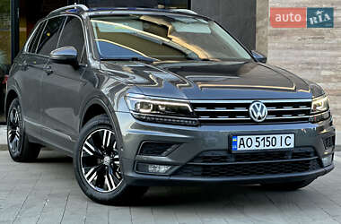 Позашляховик / Кросовер Volkswagen Tiguan 2017 в Ужгороді