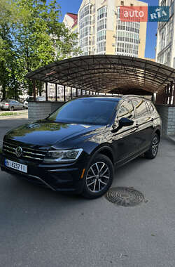 Позашляховик / Кросовер Volkswagen Tiguan 2019 в Полтаві