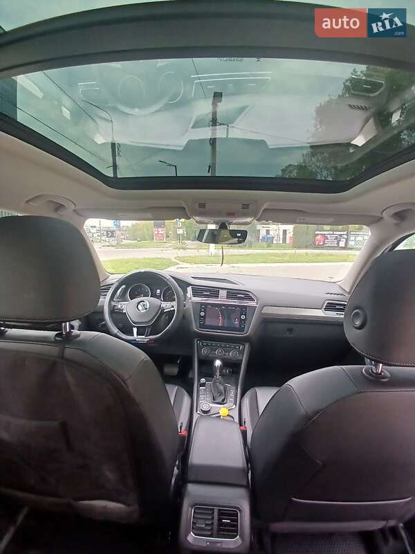 Внедорожник / Кроссовер Volkswagen Tiguan 2018 в Тернополе