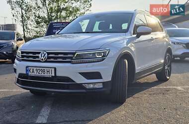Позашляховик / Кросовер Volkswagen Tiguan 2017 в Києві