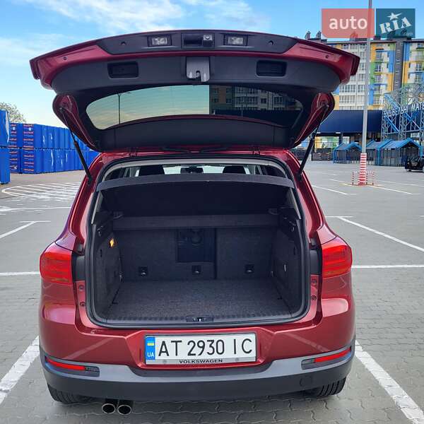 Внедорожник / Кроссовер Volkswagen Tiguan 2015 в Ивано-Франковске