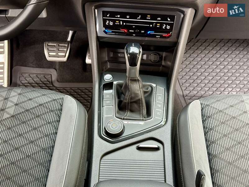Позашляховик / Кросовер Volkswagen Tiguan 2022 в Дніпрі