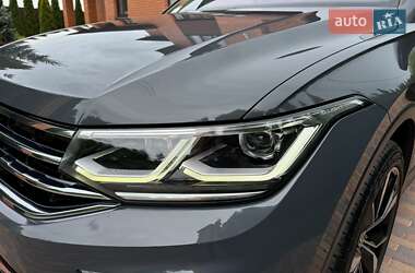 Внедорожник / Кроссовер Volkswagen Tiguan 2021 в 