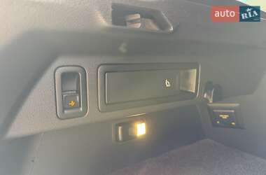 Внедорожник / Кроссовер Volkswagen Tiguan 2021 в 