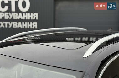 Позашляховик / Кросовер Volkswagen Tiguan 2012 в 