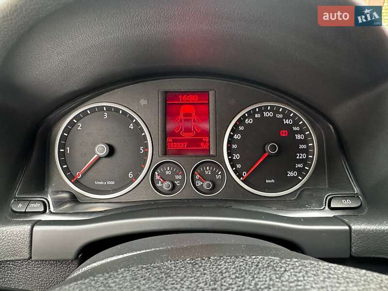 Внедорожник / Кроссовер Volkswagen Tiguan 2009 в Виннице