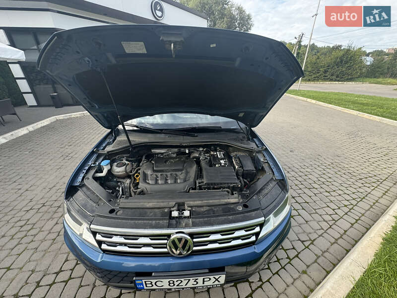 Внедорожник / Кроссовер Volkswagen Tiguan 2019 в Львове
