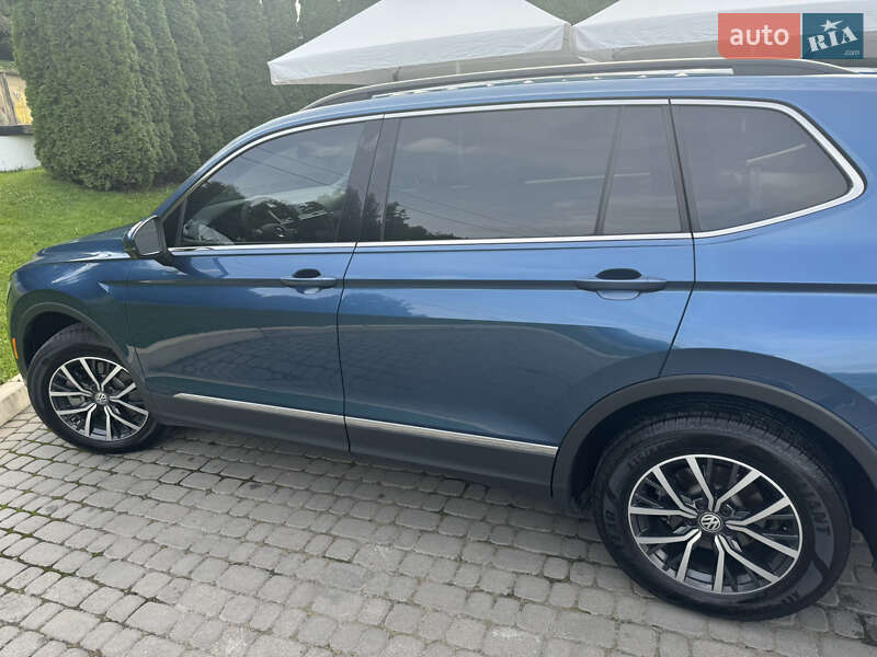 Внедорожник / Кроссовер Volkswagen Tiguan 2019 в Львове