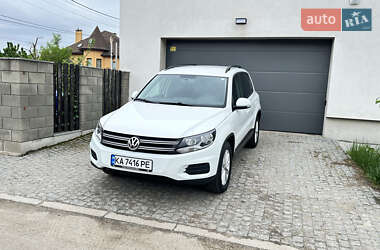 Позашляховик / Кросовер Volkswagen Tiguan 2017 в 