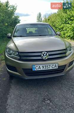 Позашляховик / Кросовер Volkswagen Tiguan 2013 в Смілі