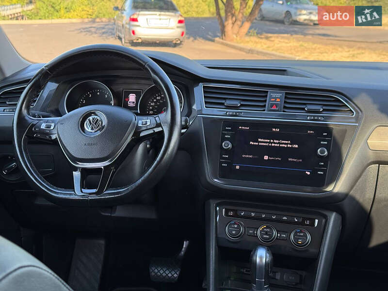 Позашляховик / Кросовер Volkswagen Tiguan 2018 в Кривому Розі