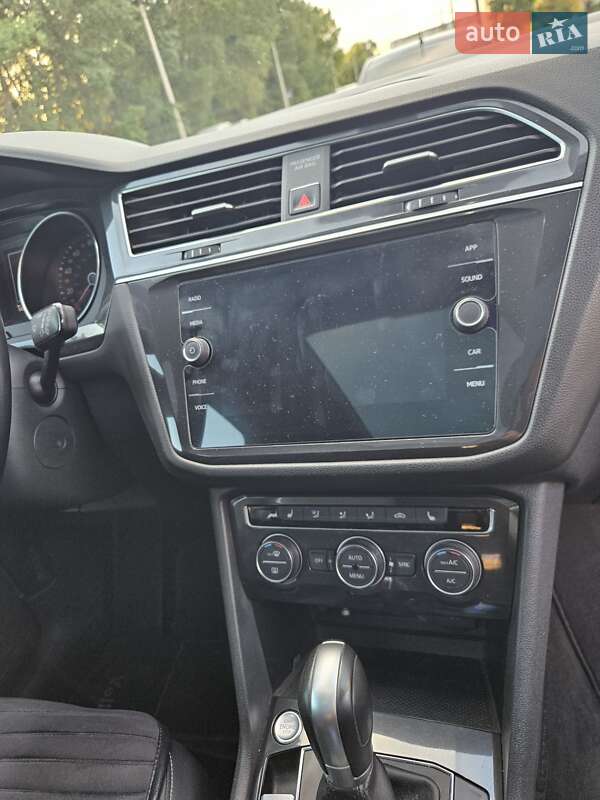 Внедорожник / Кроссовер Volkswagen Tiguan 2018 в Сумах