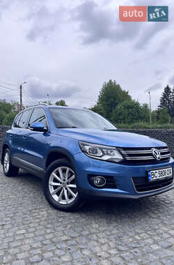Позашляховик / Кросовер Volkswagen Tiguan 2017 в Львові