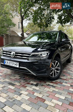Внедорожник / Кроссовер Volkswagen Tiguan 2020 в Одессе