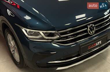 Позашляховик / Кросовер Volkswagen Tiguan 2021 в 