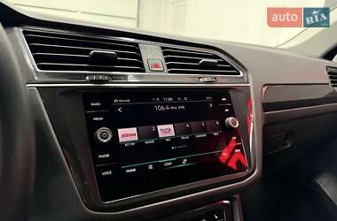 Позашляховик / Кросовер Volkswagen Tiguan 2021 в 