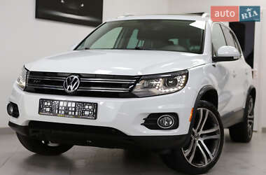 Внедорожник / Кроссовер Volkswagen Tiguan 2017 в Дрогобыче