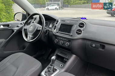 Внедорожник / Кроссовер Volkswagen Tiguan 2018 в 