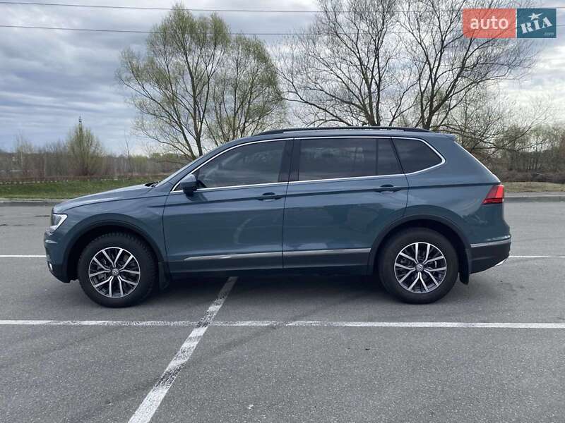 Внедорожник / Кроссовер Volkswagen Tiguan 2020 в Киеве