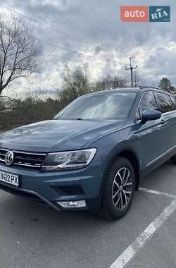 Внедорожник / Кроссовер Volkswagen Tiguan 2020 в Буче