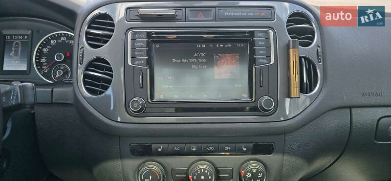 Внедорожник / Кроссовер Volkswagen Tiguan 2015 в Киеве